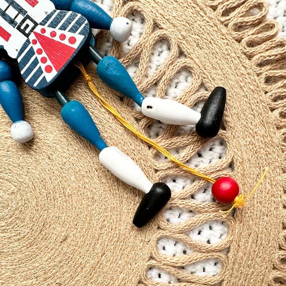 Vintage Wooden Soldier Red White Blue Holiday Articulated Dancing Pull Ornament - Picture 3 of 6